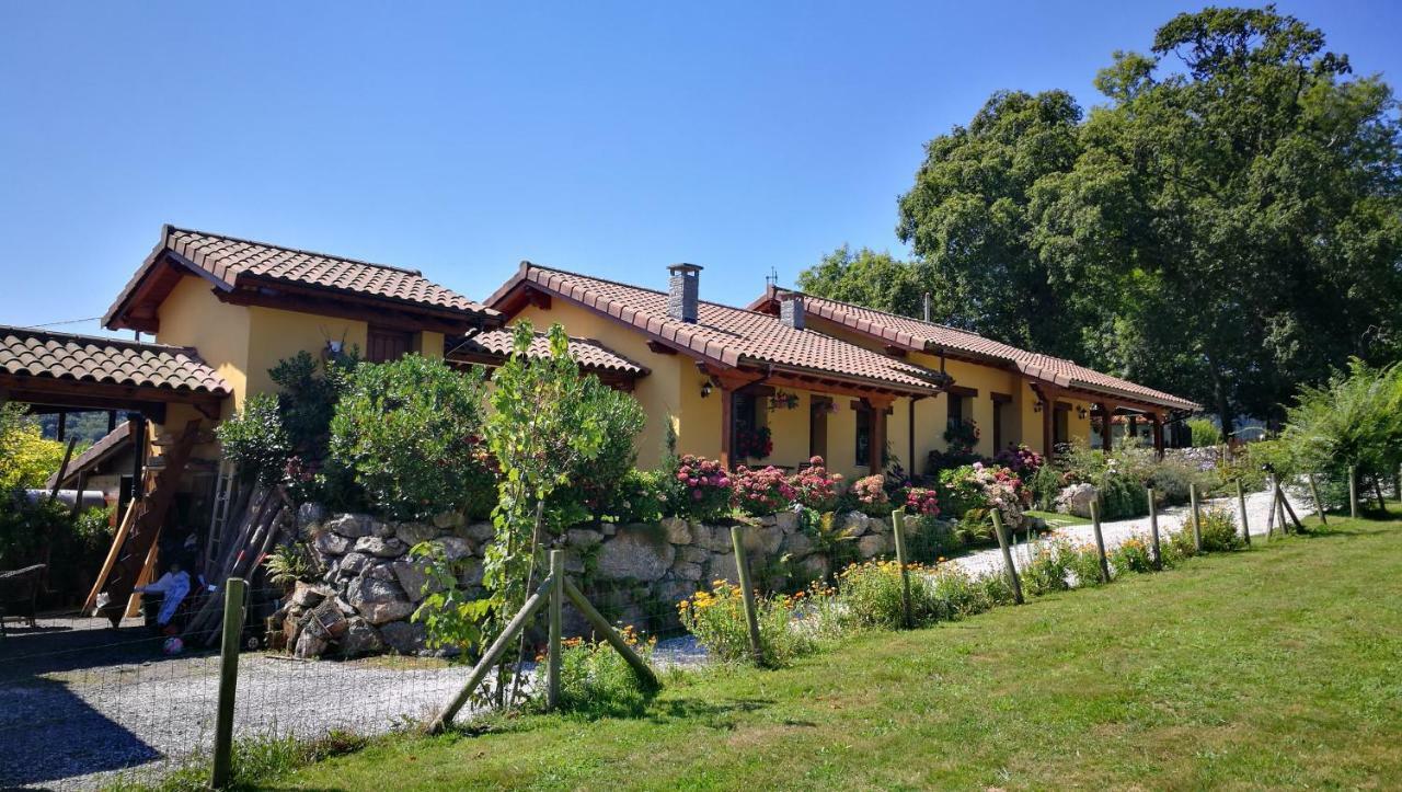 Casas Rurales Entrecastanos Cangas de Onis Exterior photo